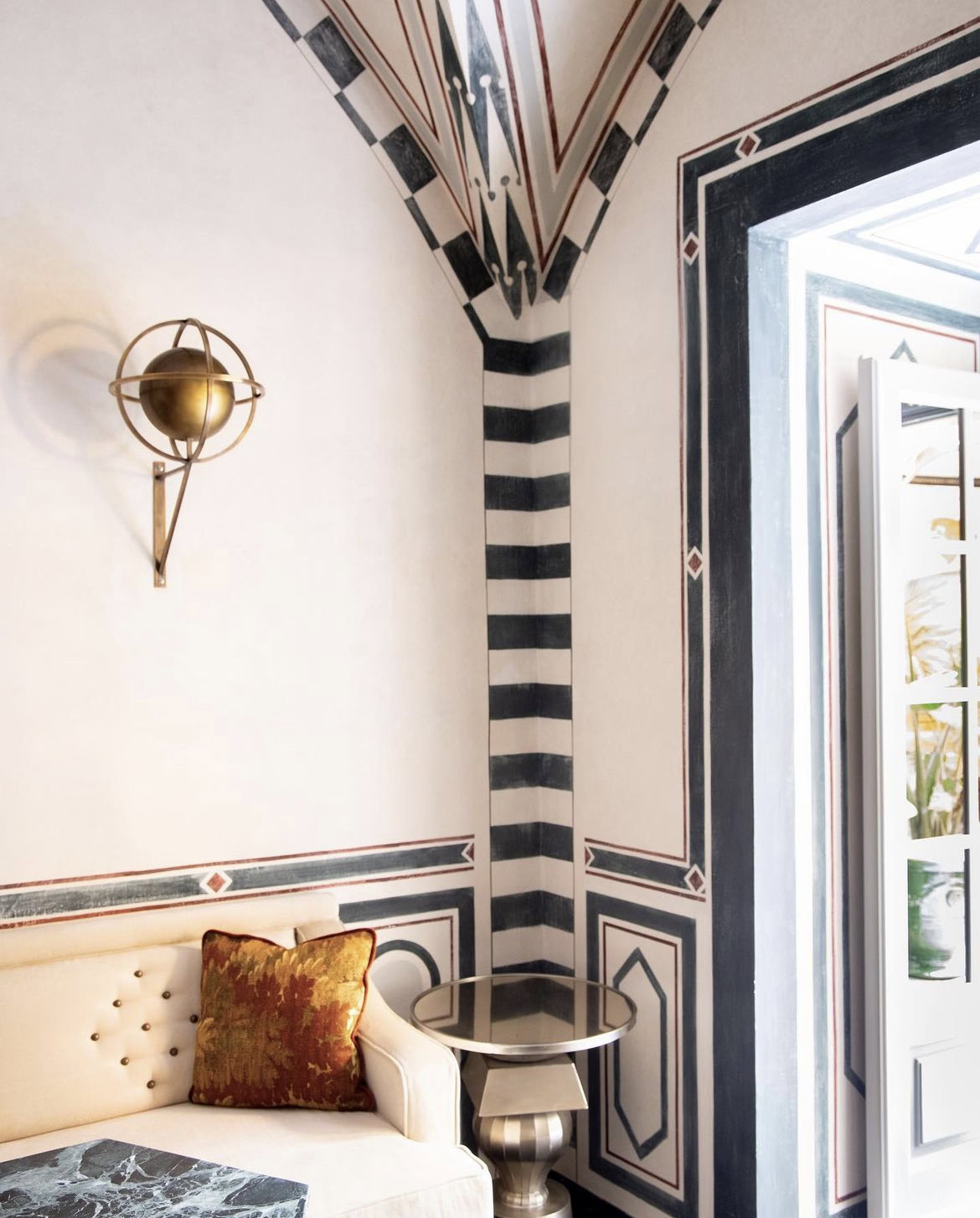 hote-the-place-florence-bedroom-design-luigi-fragola (18)
